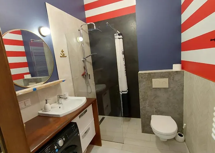 Azur - Holidays In The Center Of *